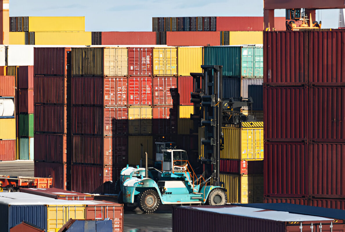 wholesale suppliers in Canada